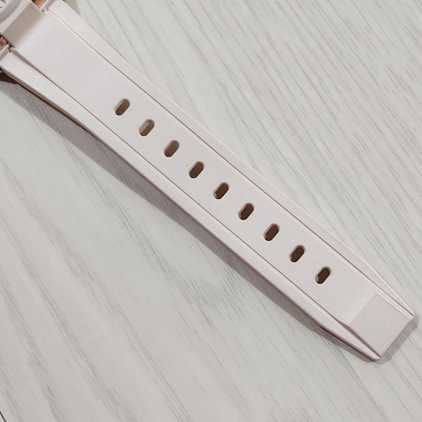 ゴールド ピンク