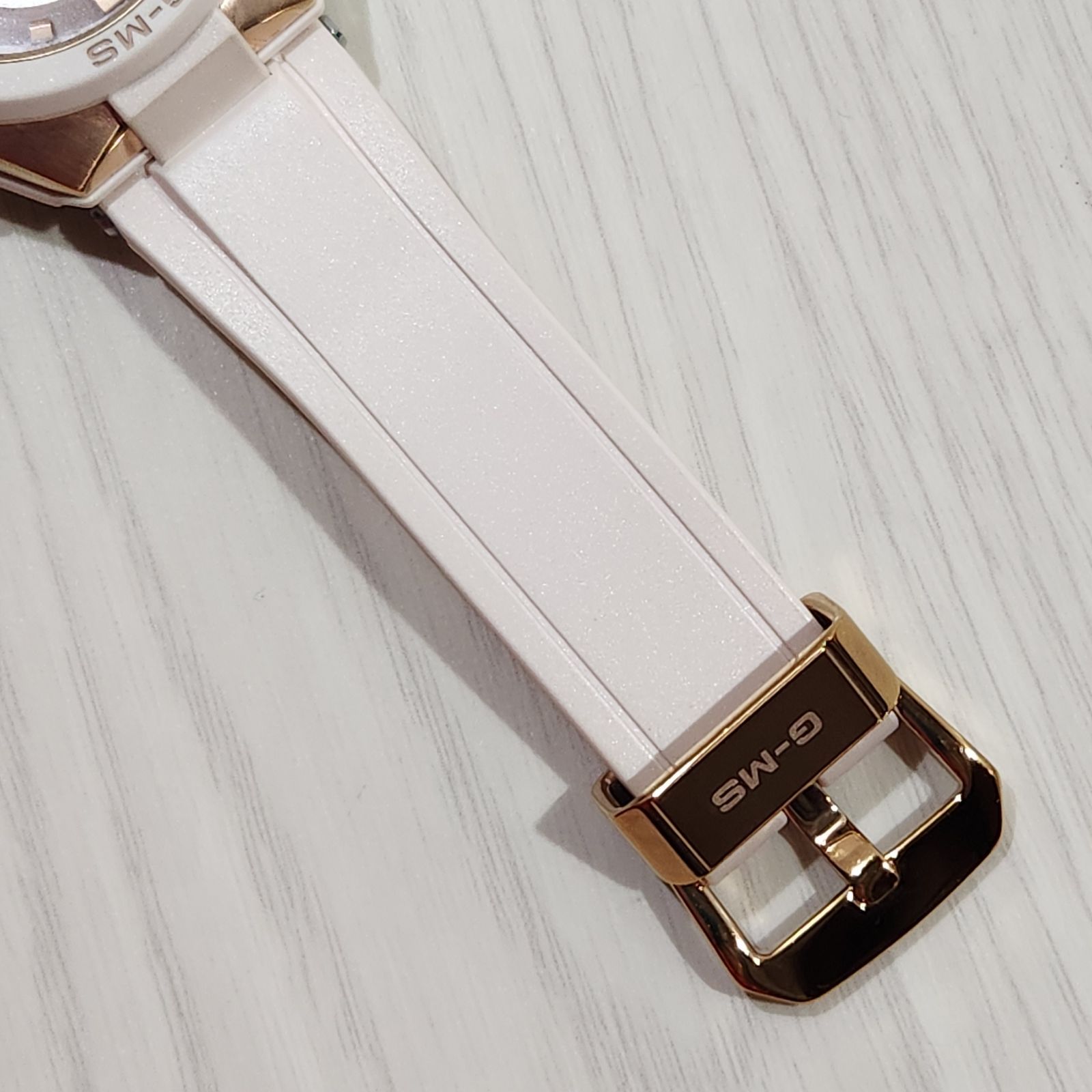 カシオ ベビーg