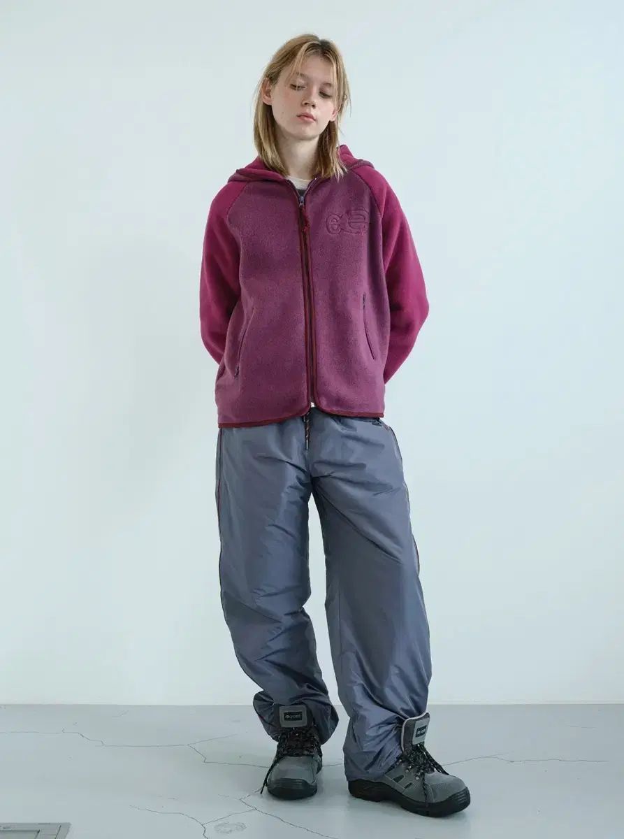 エンゾーブルース フリース ジップアップ フーディー パープル