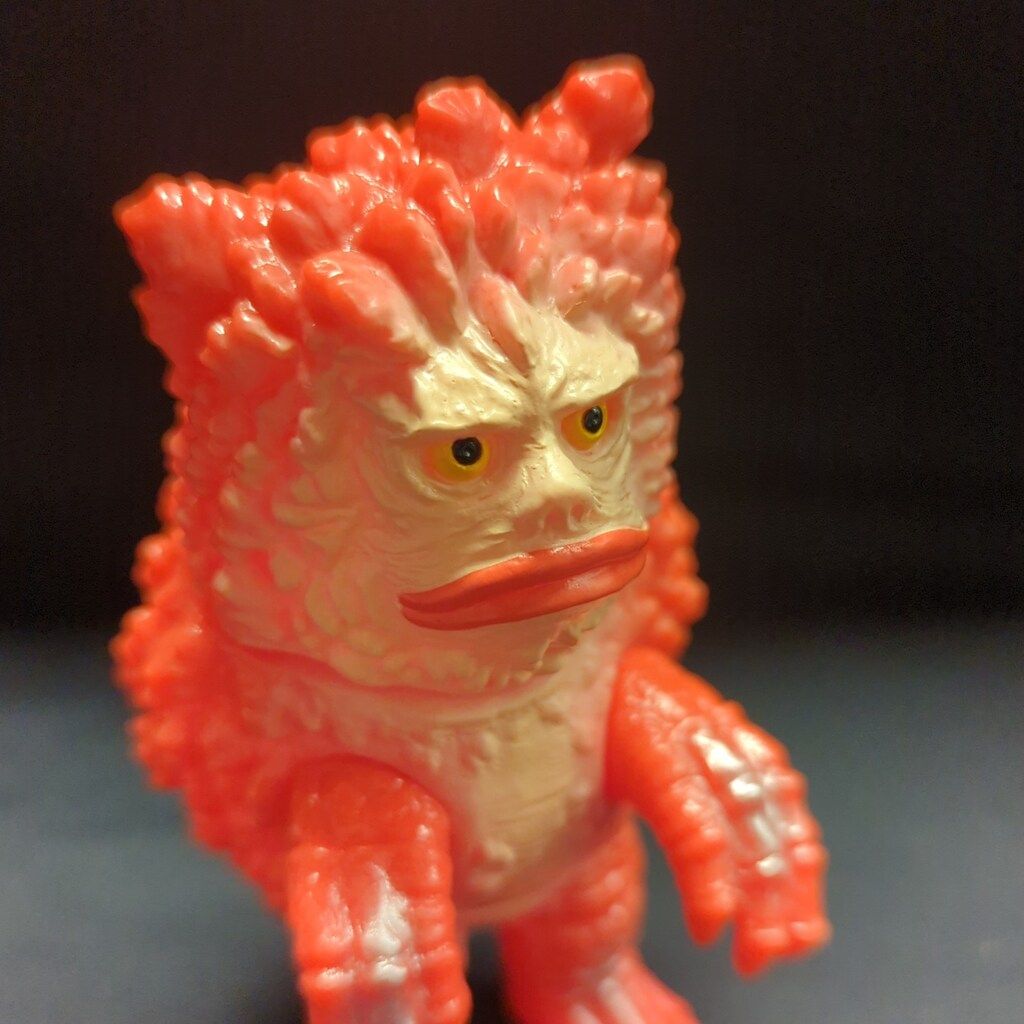 MAXTOY ミニソフビ怪獣倉庫シリーズ 隕石怪獣ガラモン/レッド - メルカリ