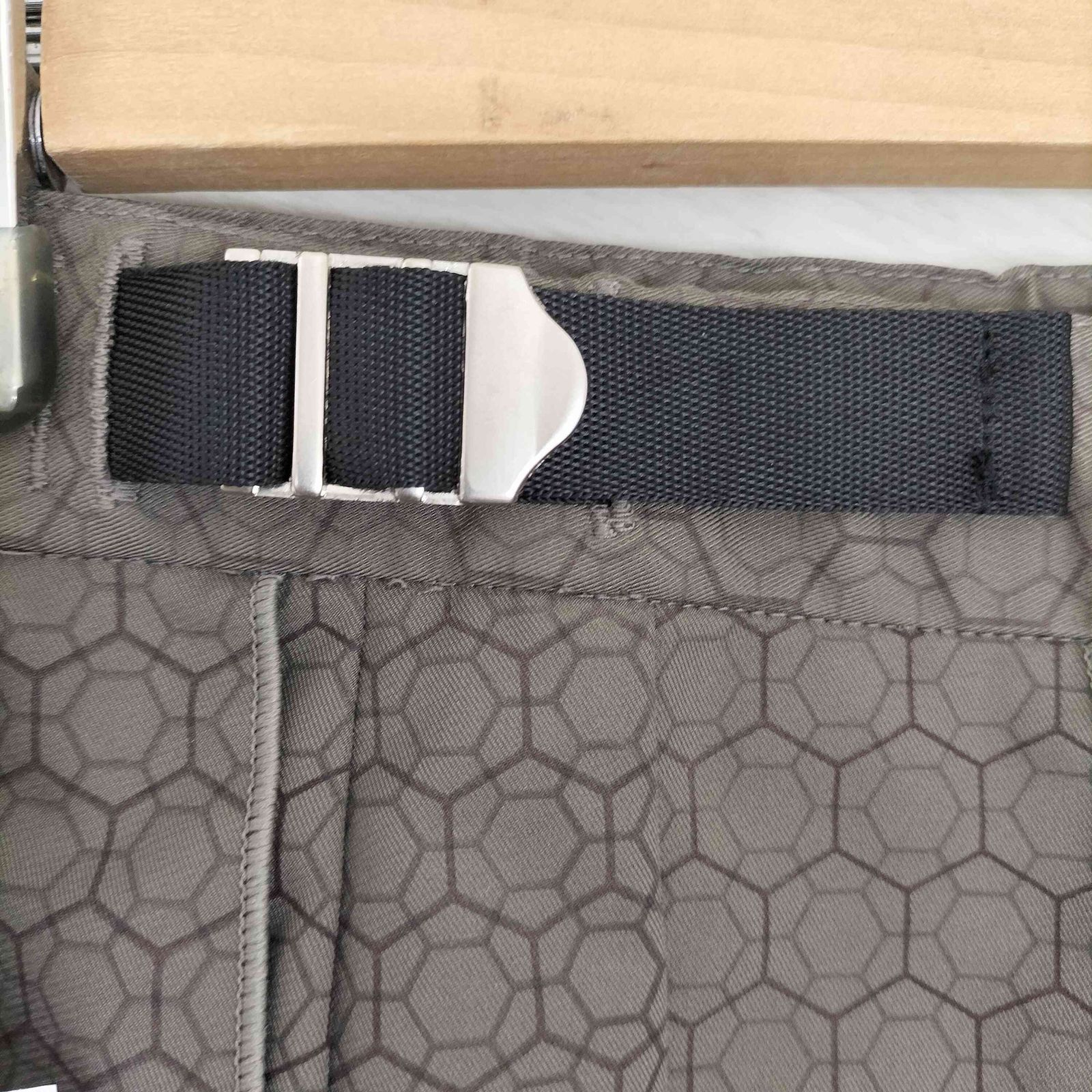 PARANOID(パラノイド) 25ss Kikkou Midi Skirt メンズ  L【中古】【ブランド古着バズストア】 パラノイド PARANOID 25ss Kikkou Midi Skirt メンズ L - メルカリ