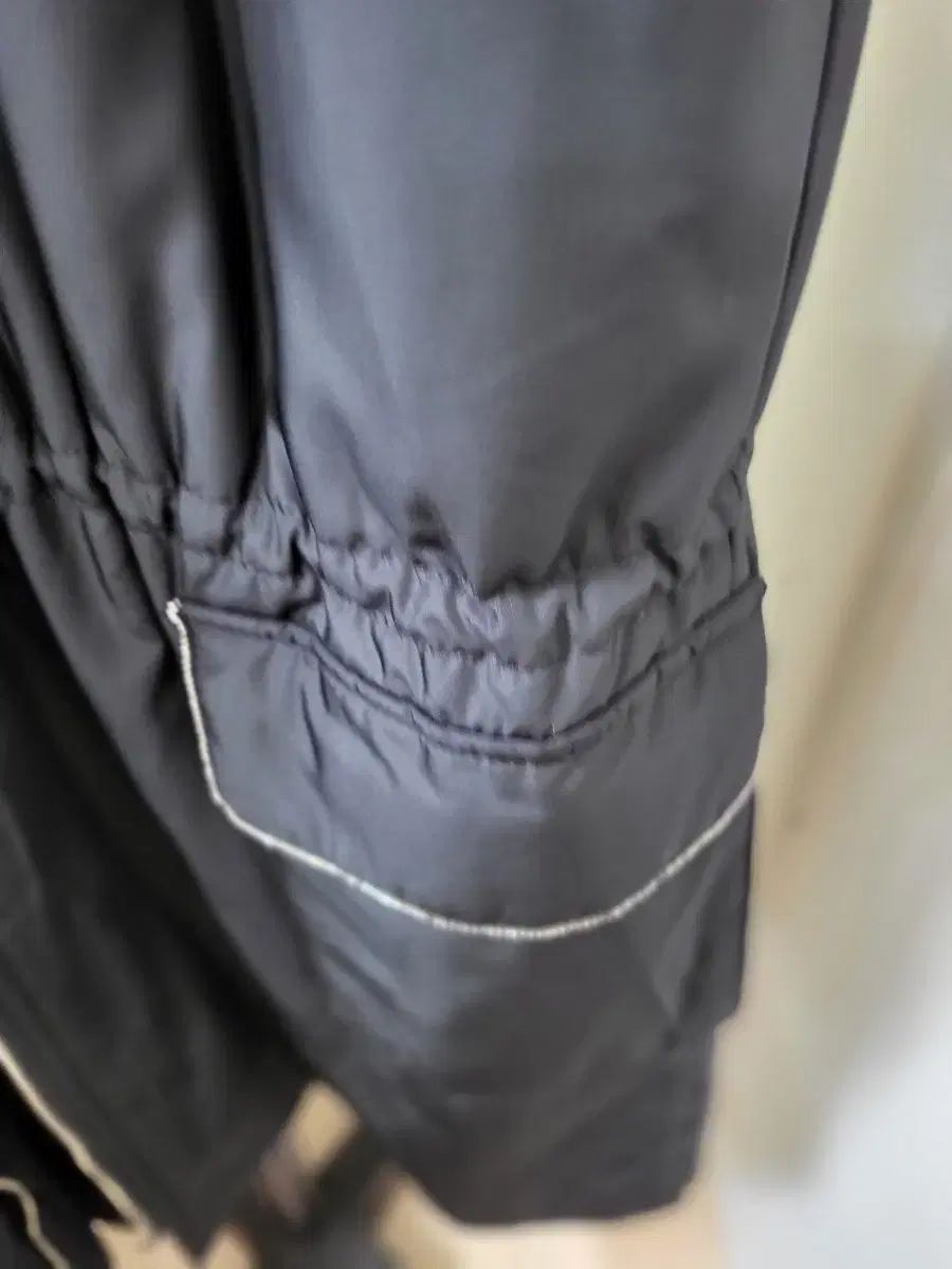  AMERICAN EAGLE ブラック フード ダウン ベスト ベスト ジレ ベスト ジレ ビスチェ