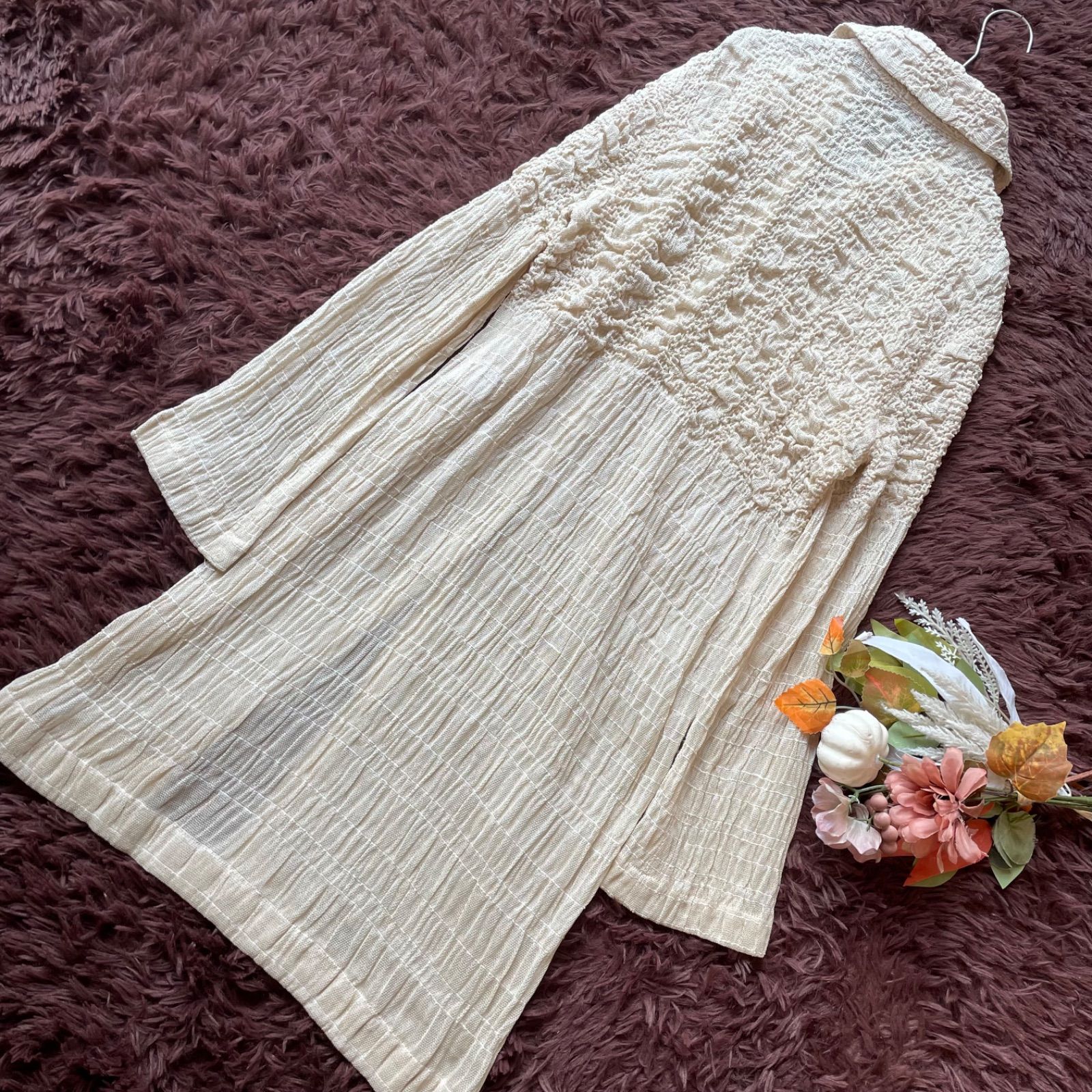 AKIHIKO IZUKURA 伊豆蔵明彦 シルク混縮絨プリーツシャツワンピース プリーツ シワ加工 ストレッチ L べージュ リネン混 ひなや