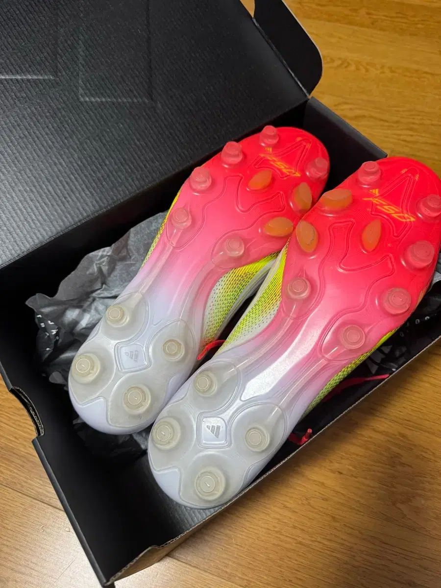 アディダス F 50 エリート HG 270