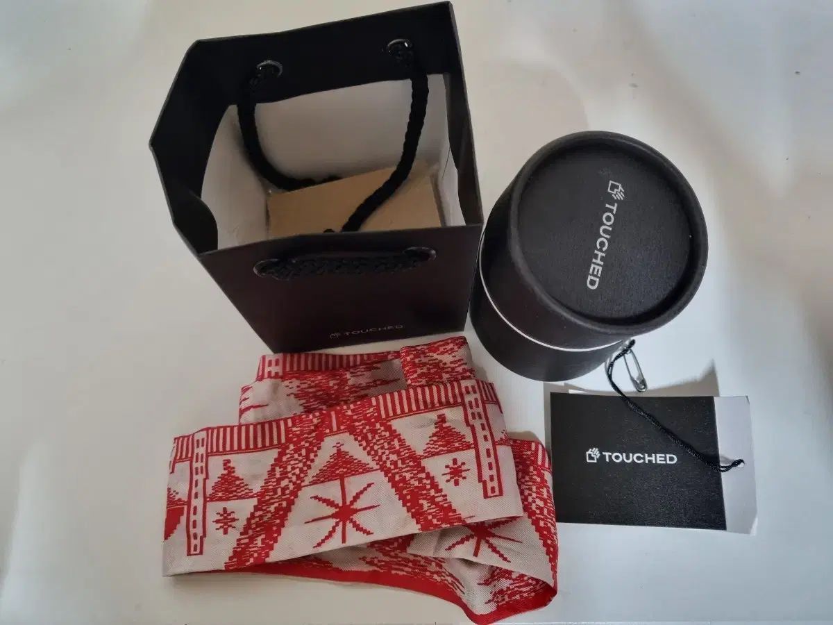 タッチド ツイリー ポップアップ スカーフ