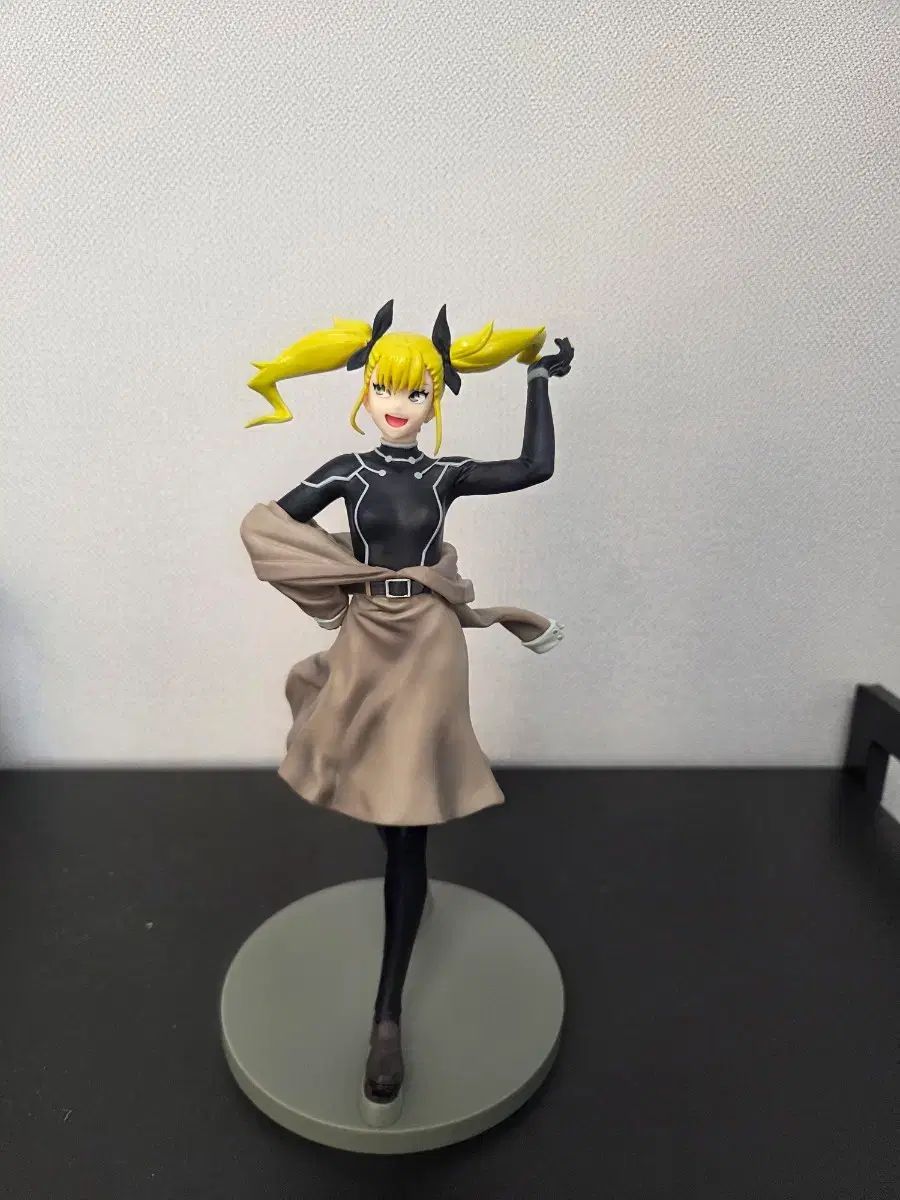 怪獣8号 フィギュア まとめ売り - メルカリ