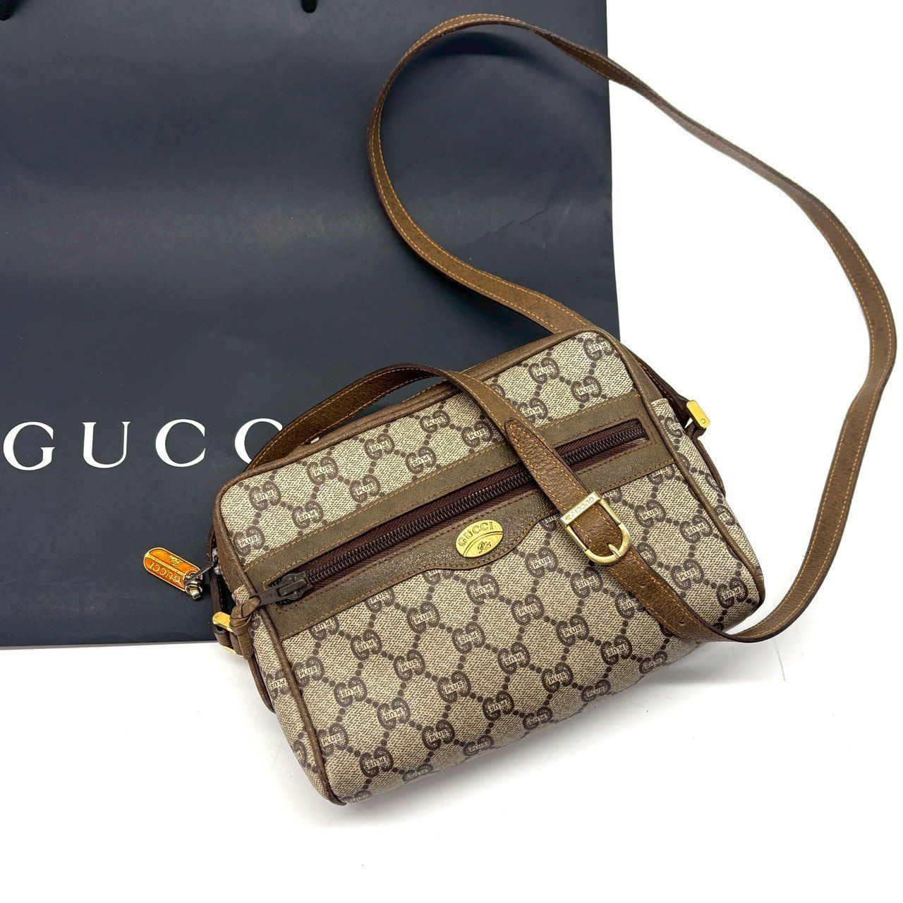 時代を超える名作 GUCCI グッチ ショルダーバッグ Plus GGスプリーム ワンショルダー クロスボディ ブラウン