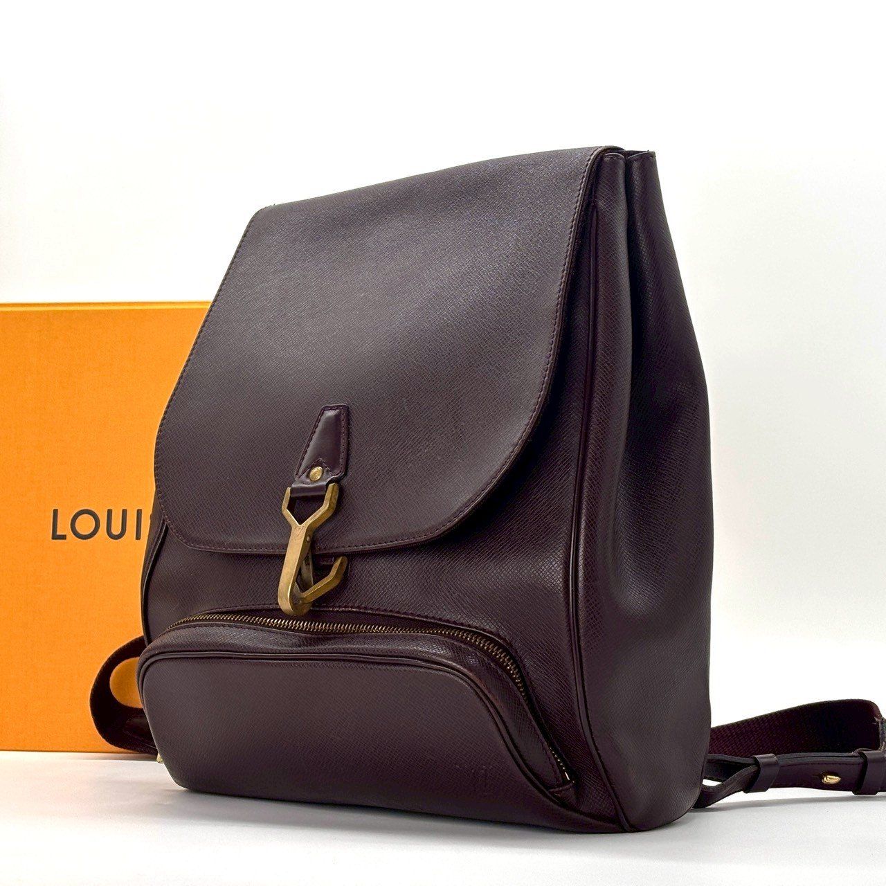 大人を格上げする LOUIS VUITTON ルイヴィトン バックパック リュック タイガ アカジュー レザー 廃盤 カシアー M 30176 ボルドー