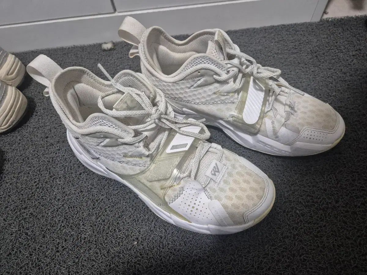  ジョーダン Why Not XERO ゼロ 3 白 のみの商品 シューズ(男性用) バスケットボール