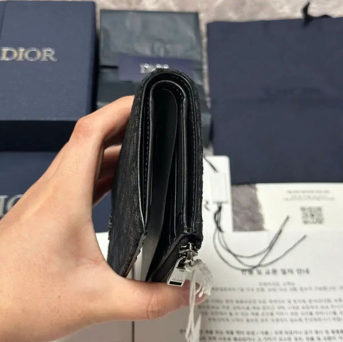 ディオール オブリーク