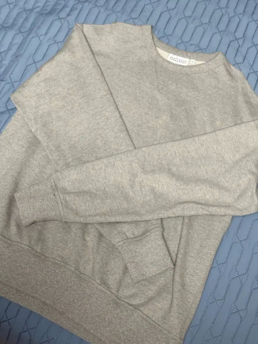 XL イーストローグ パーマネント スウェットシャツ オートミール