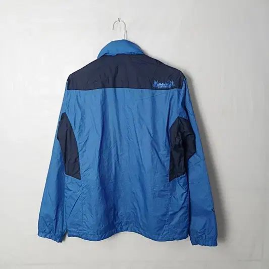 ヴィヴィアン　ジャケット Vivienne Westwood ヴィヴィアン・ウエストウッド ウィンドブレーカー