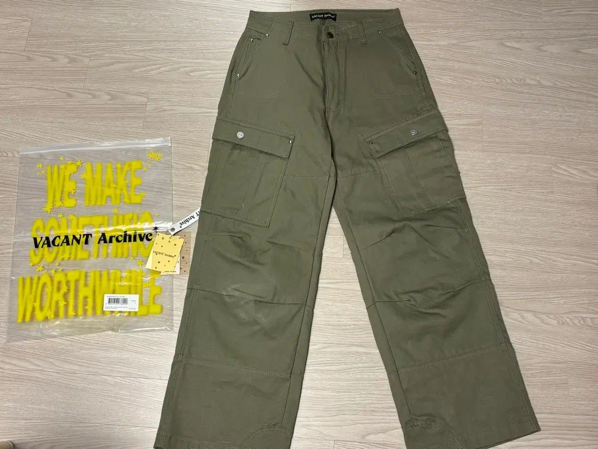 ベイカーン アーカイヴ ミリタリー カーゴ パンツ カーキ