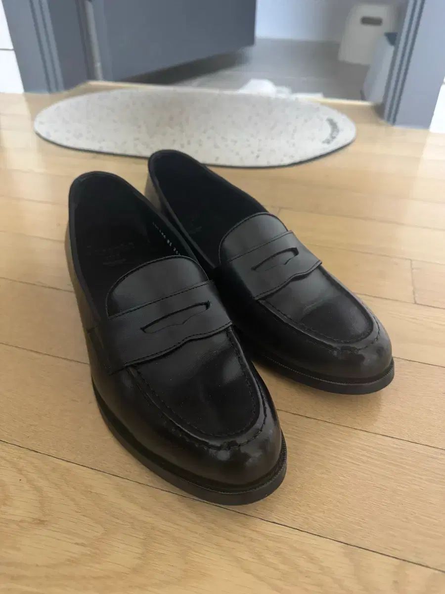 josepht DANIEL BLACK 265