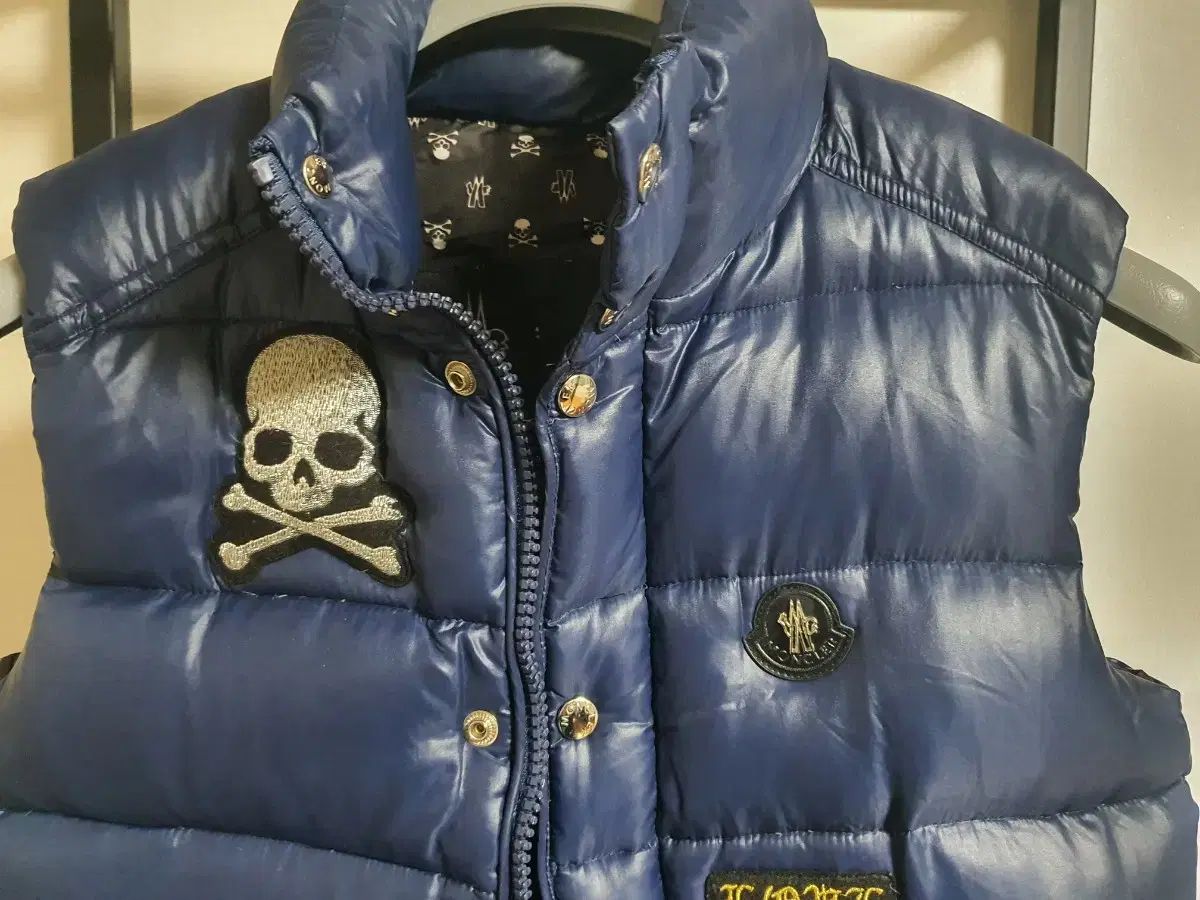 モンクレール ダウン