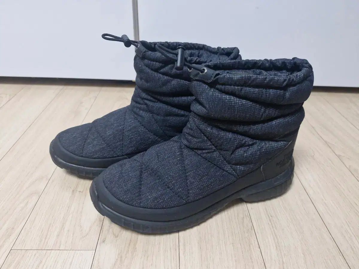 260 mm THE NORTH FACE ザノースフェイス メンズ ダウン 防寒靴