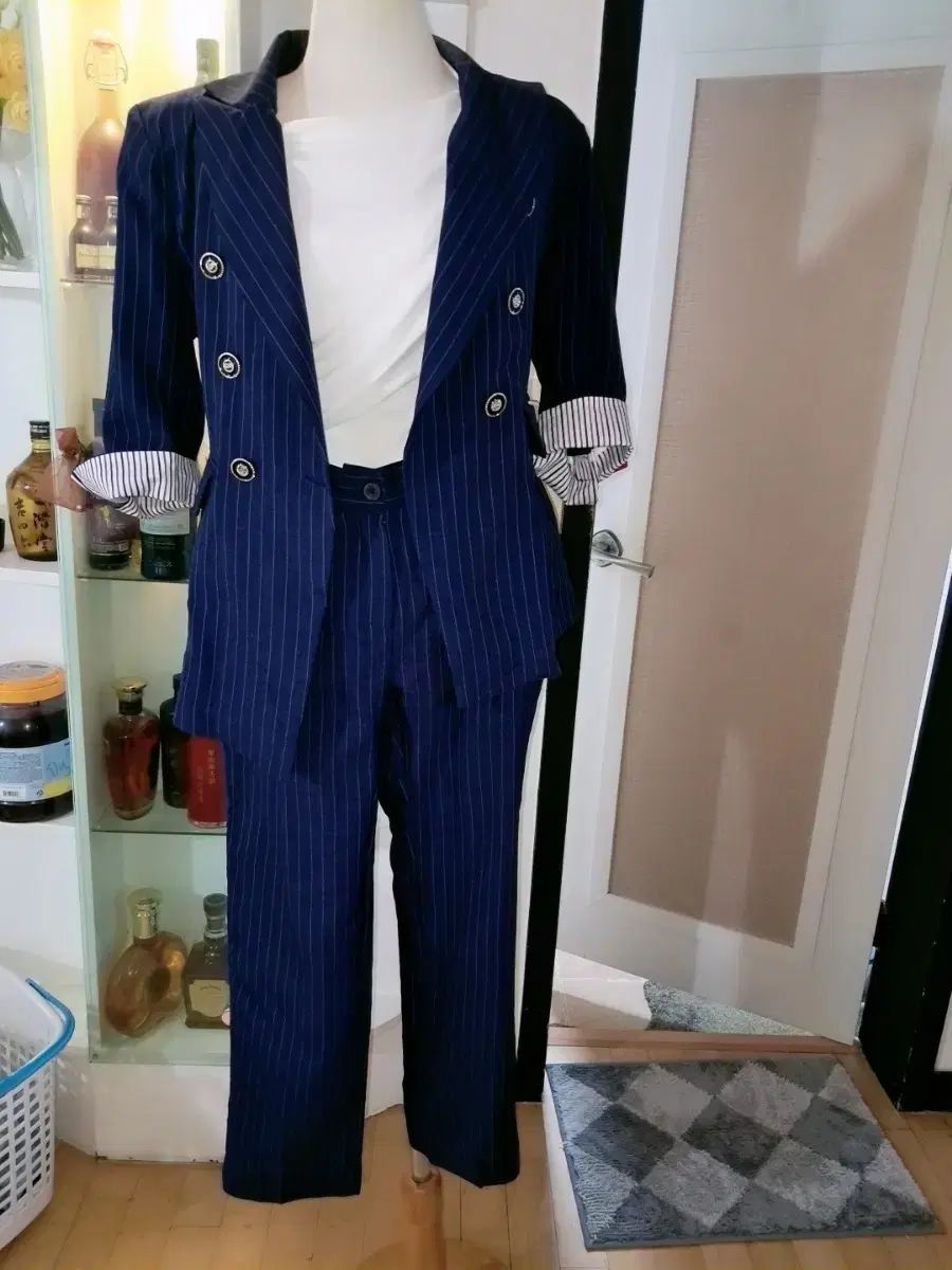 ストライプ スーツ レディース ネイビー セット