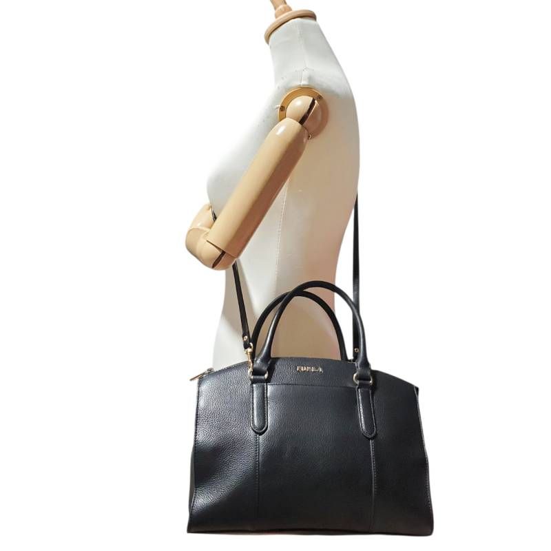 FURLA フルラ ショルダーバッグ 2way ハンドバッグ ロゴ レザー 本革