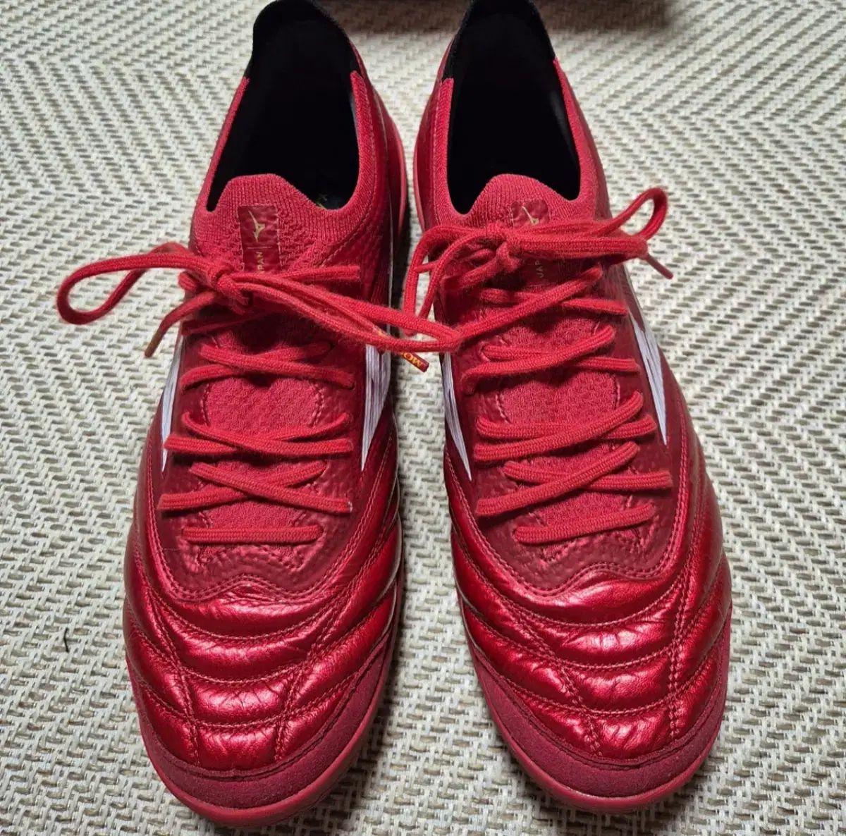 ミズノ モレリア NEO サラベータ tf 270