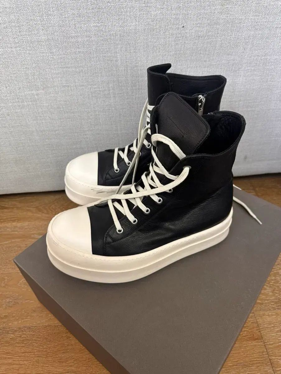 43 RICK OWENS リックオウエンス MEGA メガ バンパー ラモンズ ブラック ミルク