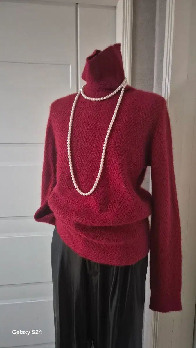 レッド ヘリンボン カシミア100 タートルネック ニット セーター