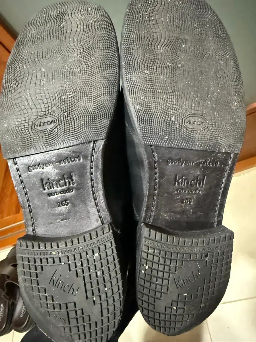  キーンチ GRAINY 547 a VIBRAM 265 ローファー ブーツ 革靴