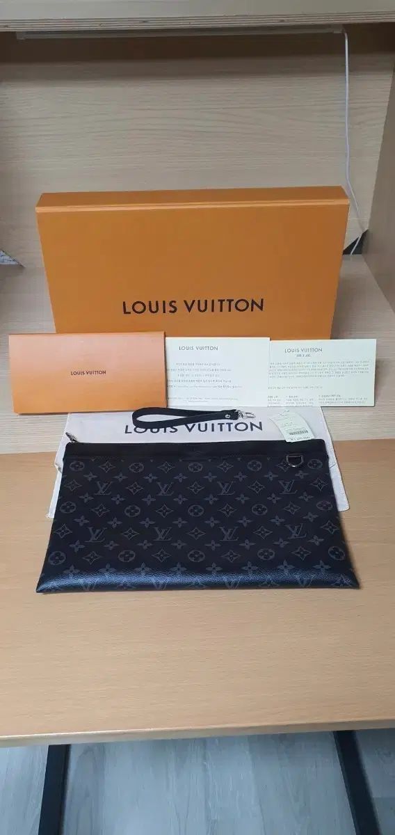 ルイヴィトン エクリプス クラッチ クラッチバッグ 保証書O