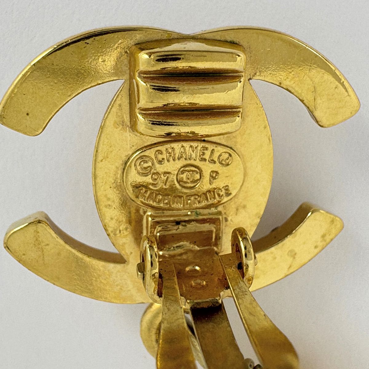 シャネル CHANEL ココマーク ラインストーン イヤリング ターンロック スイング GP フェイクパール ゴールド レディース 薄手ニット イヤリング 