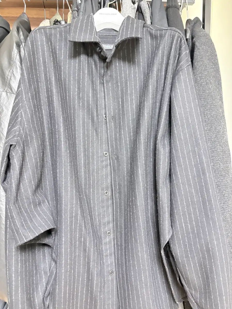 THE ILMA ストライプ ウール シャツ