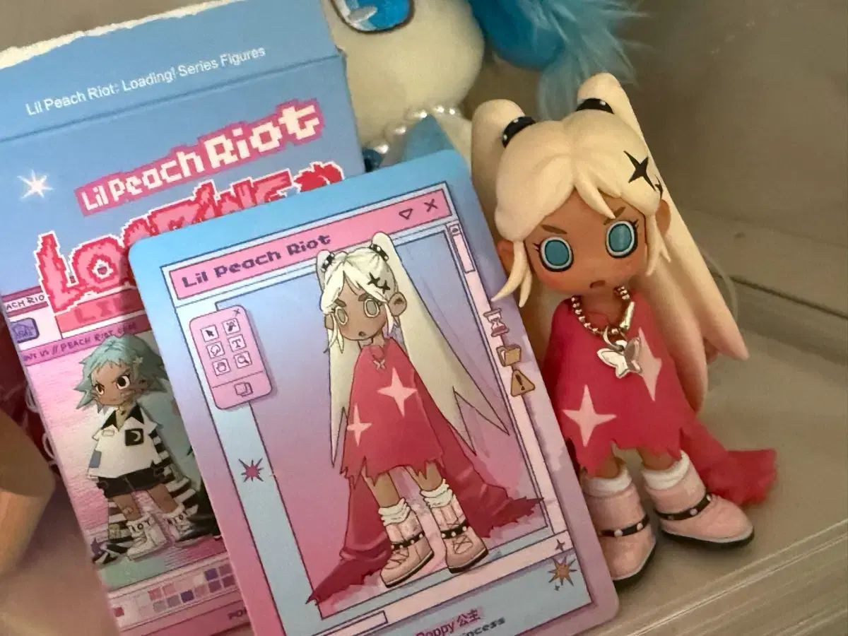 ピーチライオット POPPY プリンセス ローディング フィギュア 開封 POP MART (ポップマート) 出品