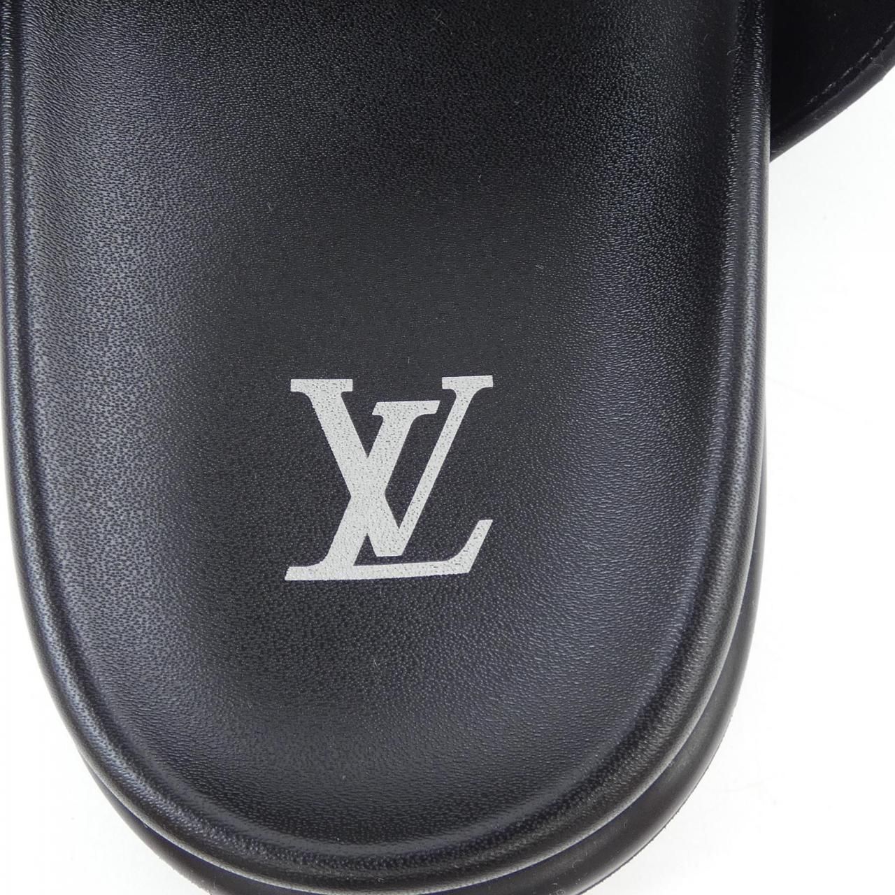 VUITTON