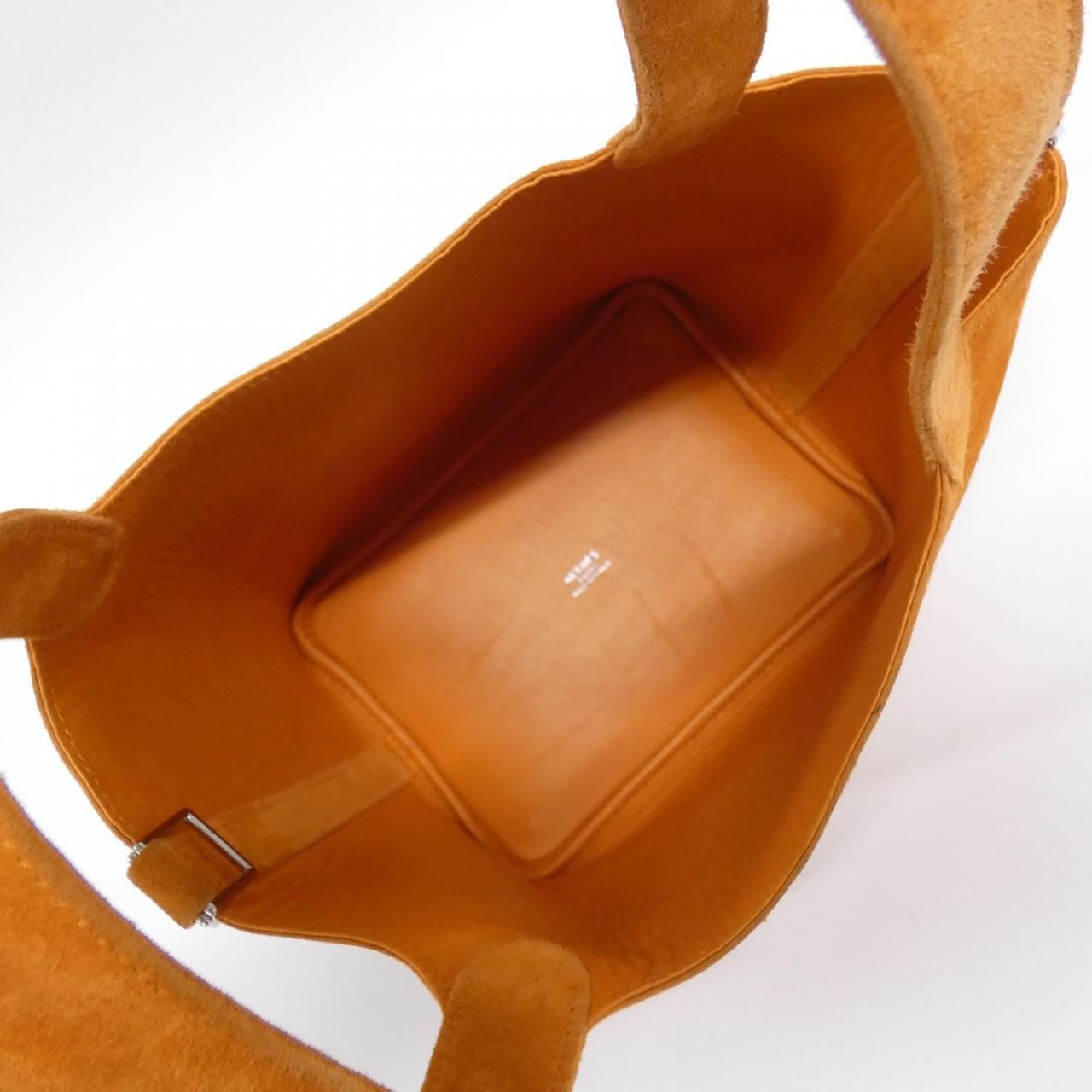 エルメス ピコタン