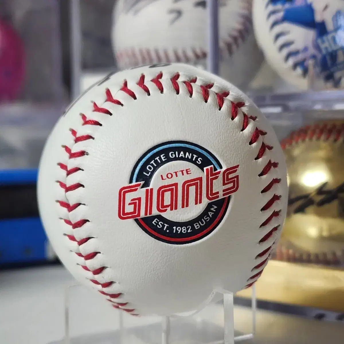ロッテ・ジャイアンツ 尹棟熙（ユン・ドンヒ）サイン入りボール - メルカリ