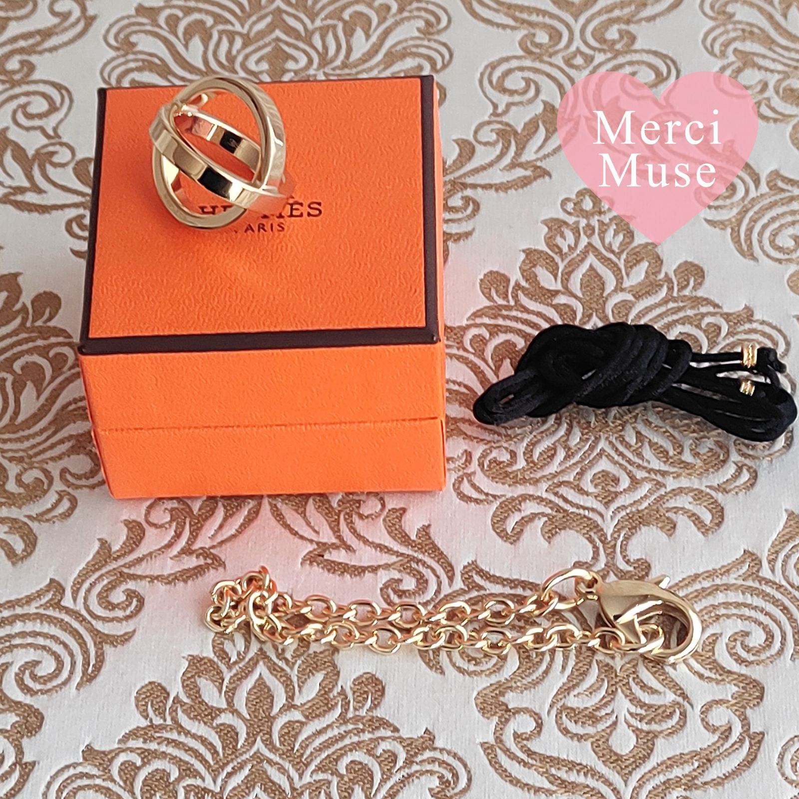 ❤プレゼント付き❤スカーフリング コスモス ゴールド金具 エルメス ネックレスに ❤お得なお品❤スカーフリング コスモス ゴールド金具 エルメス