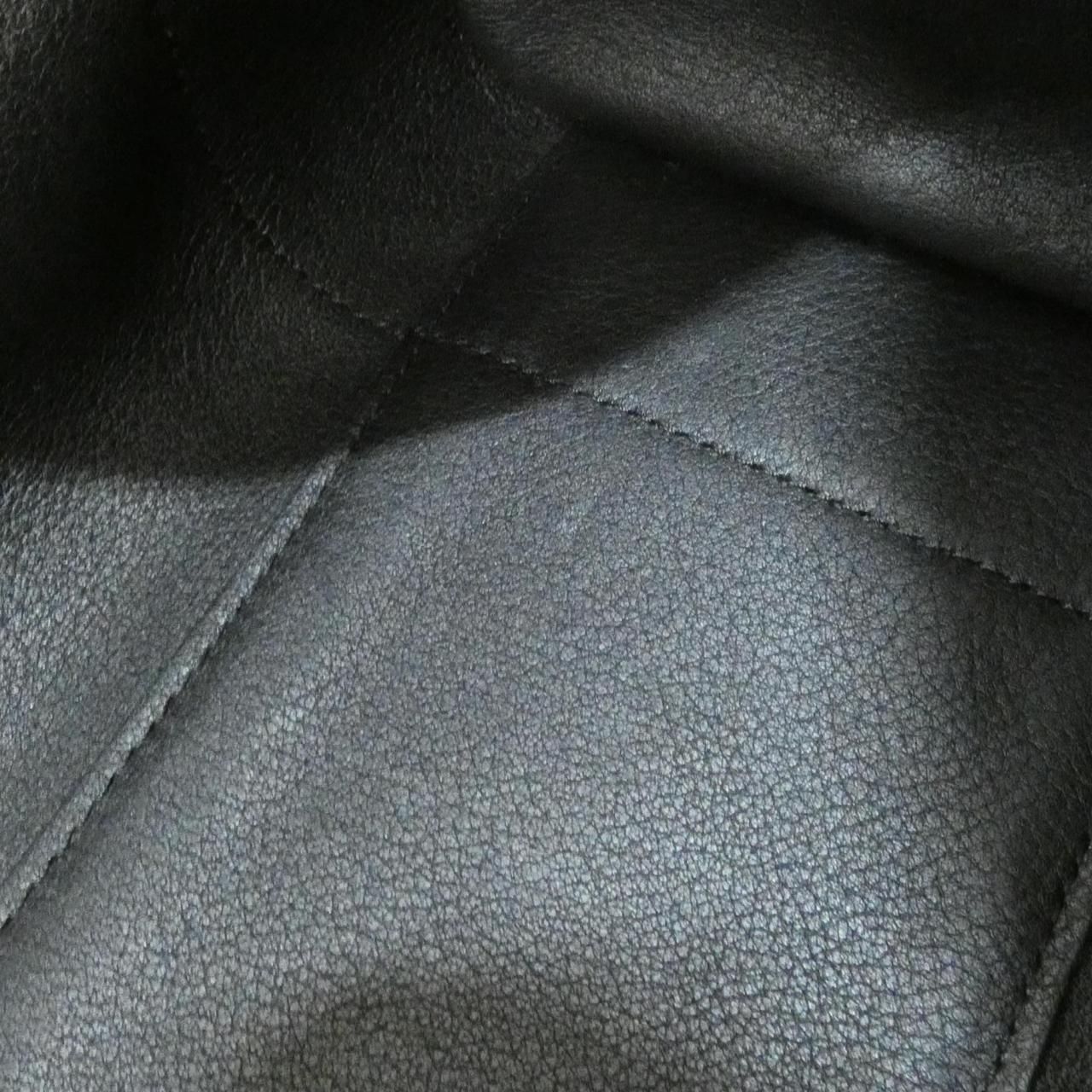 ロエベ アマソナ