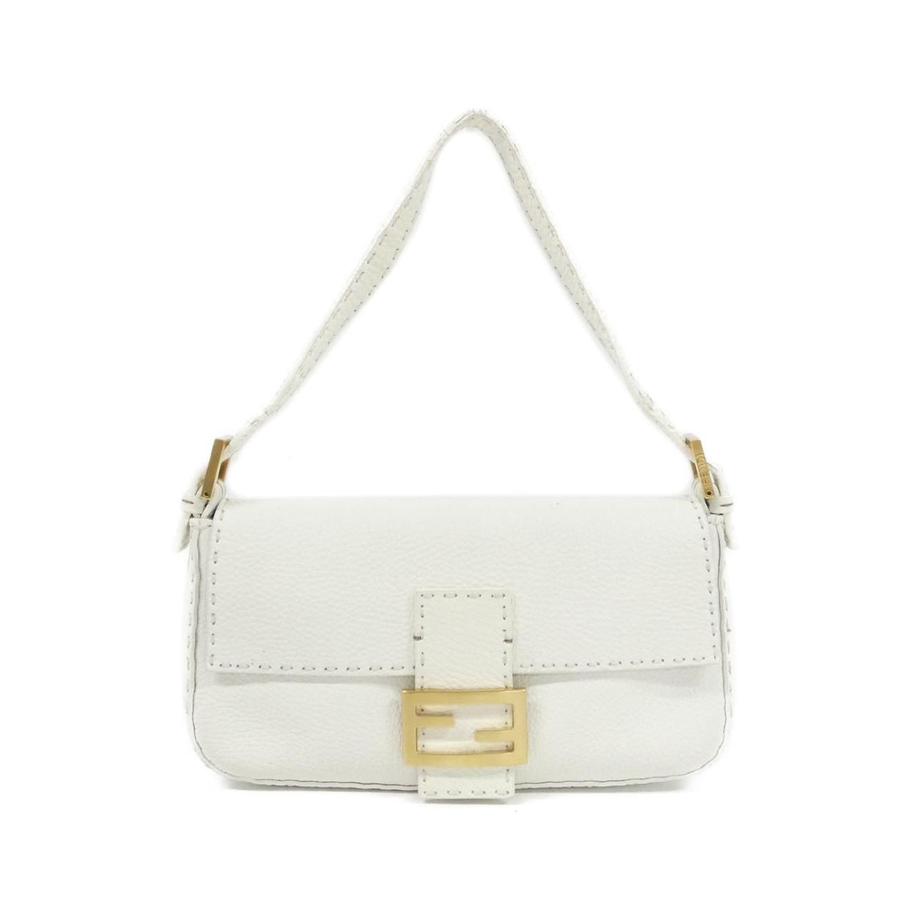 フェンディ バゲット 8 BR 101 VF 4 バッグ