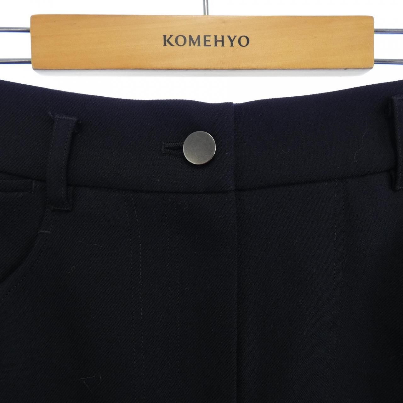 マメクロゴウチ