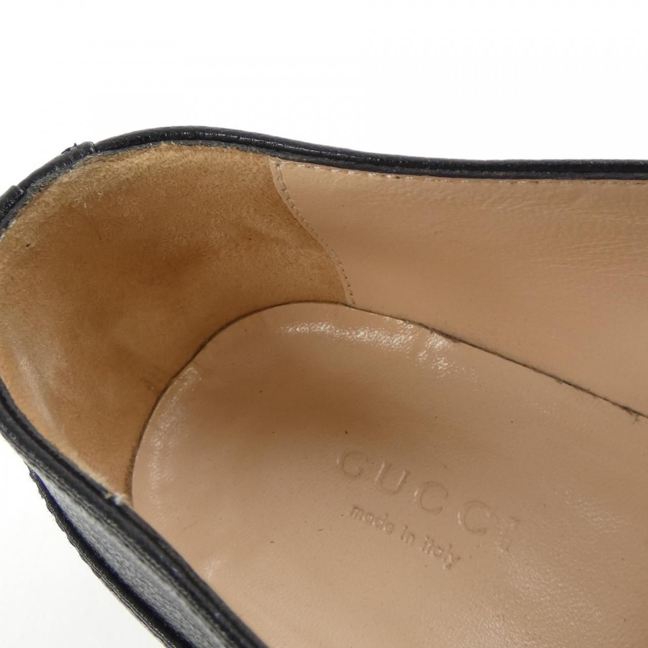 GUCCI 588960