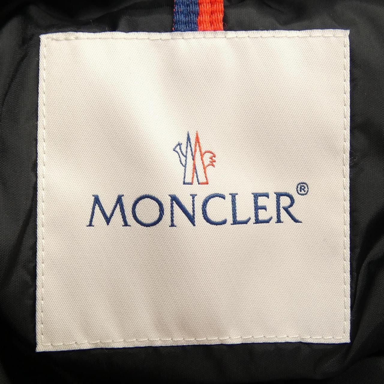 モンクレール MONCLER
