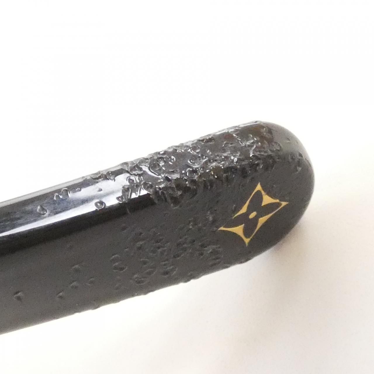 ルイヴィトン LVアイコンキャットアイ