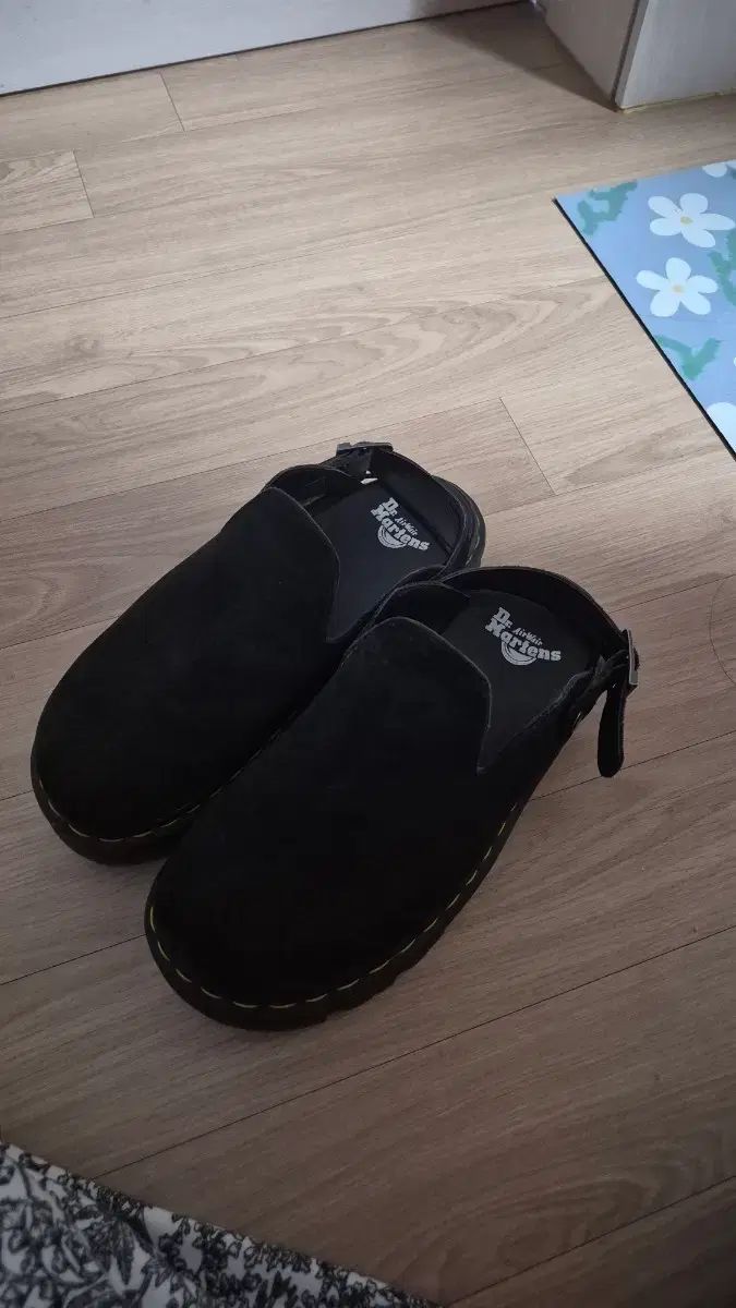 DR MARTENS ドクターマーチン ジェブジャック スウェード スリングバック フラットフォーム ミュール ブラック 280