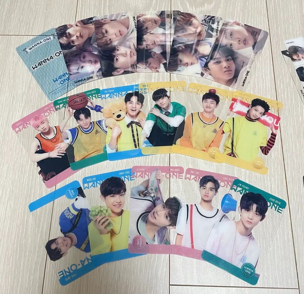 Wanna One（ワナワン） 非公式グッズ クリア トレカ まとめ - メルカリ