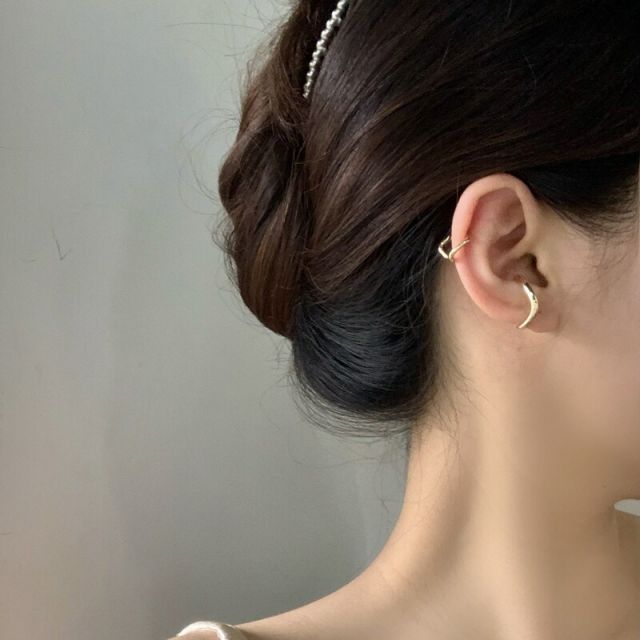 イヤーカフ　アクセサリー　ファッション　金属　2点セット (T)