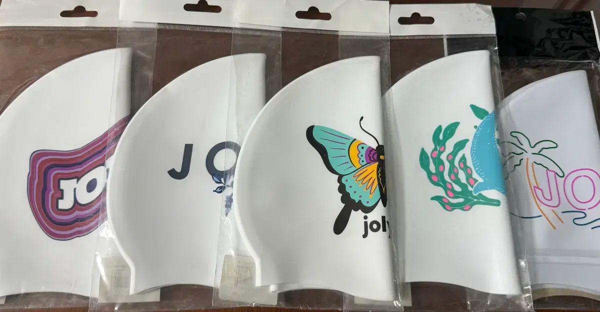 JOLYN スイムキャップ 腫れ 牙 等