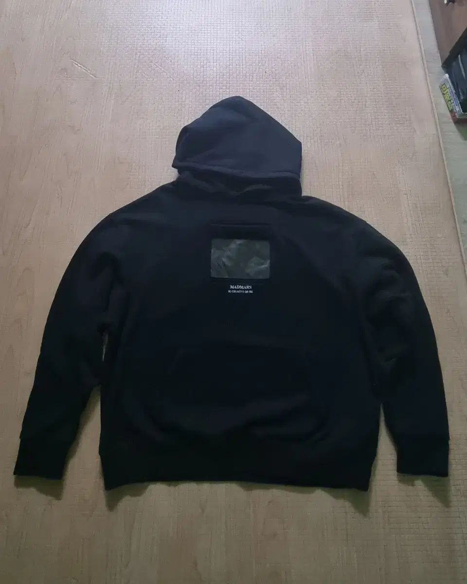 MADMARS ブラック WHO Tシャツ L