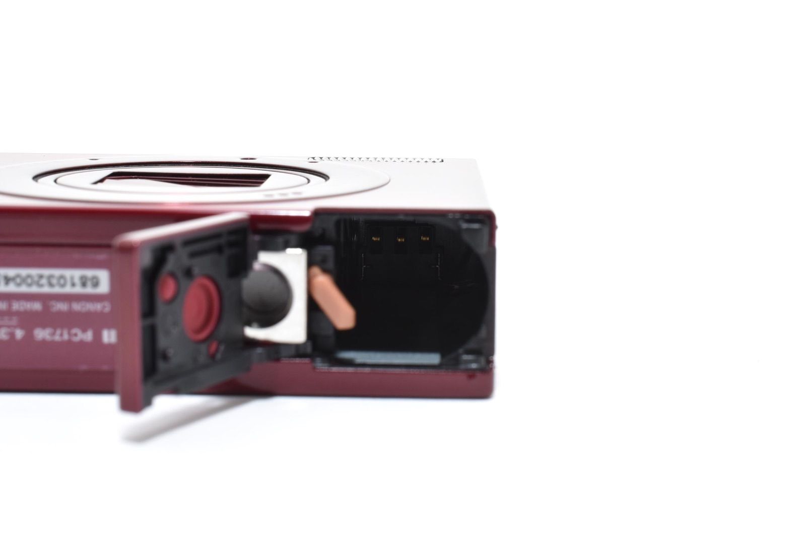 ☆美品☆ Canon キャノン IXY3 レッド PC1736 コンパクトデジタル