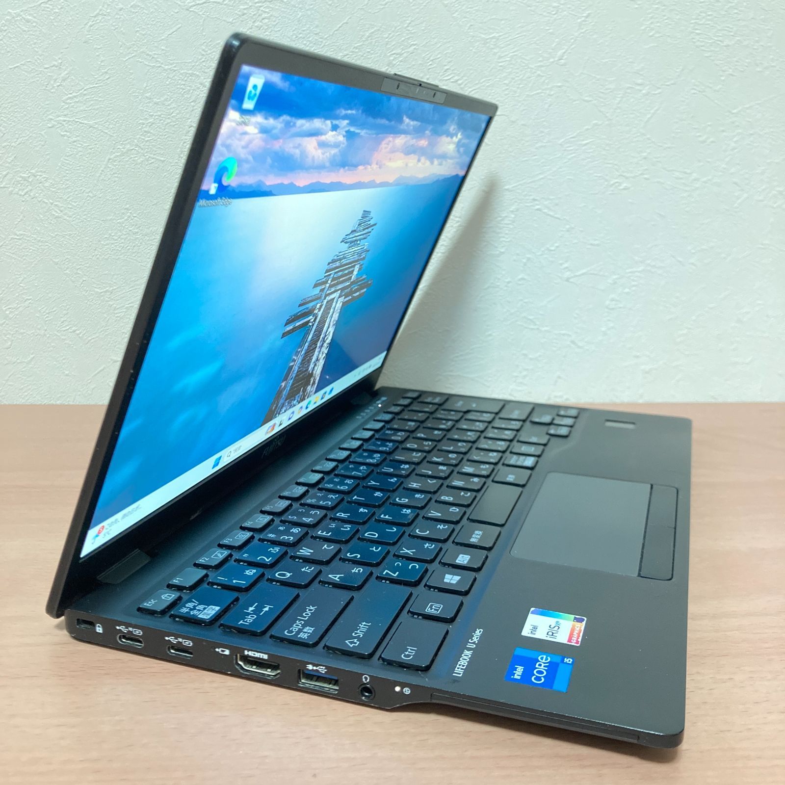  状態 2021年 富士通 U 9311 FX 第11世代 Core i 5-1135 G 7 RAM 8 GB 快速NVMe Windows 11 薄型軽量 PC ノートパソコン Windowsノート本体 ノートPC