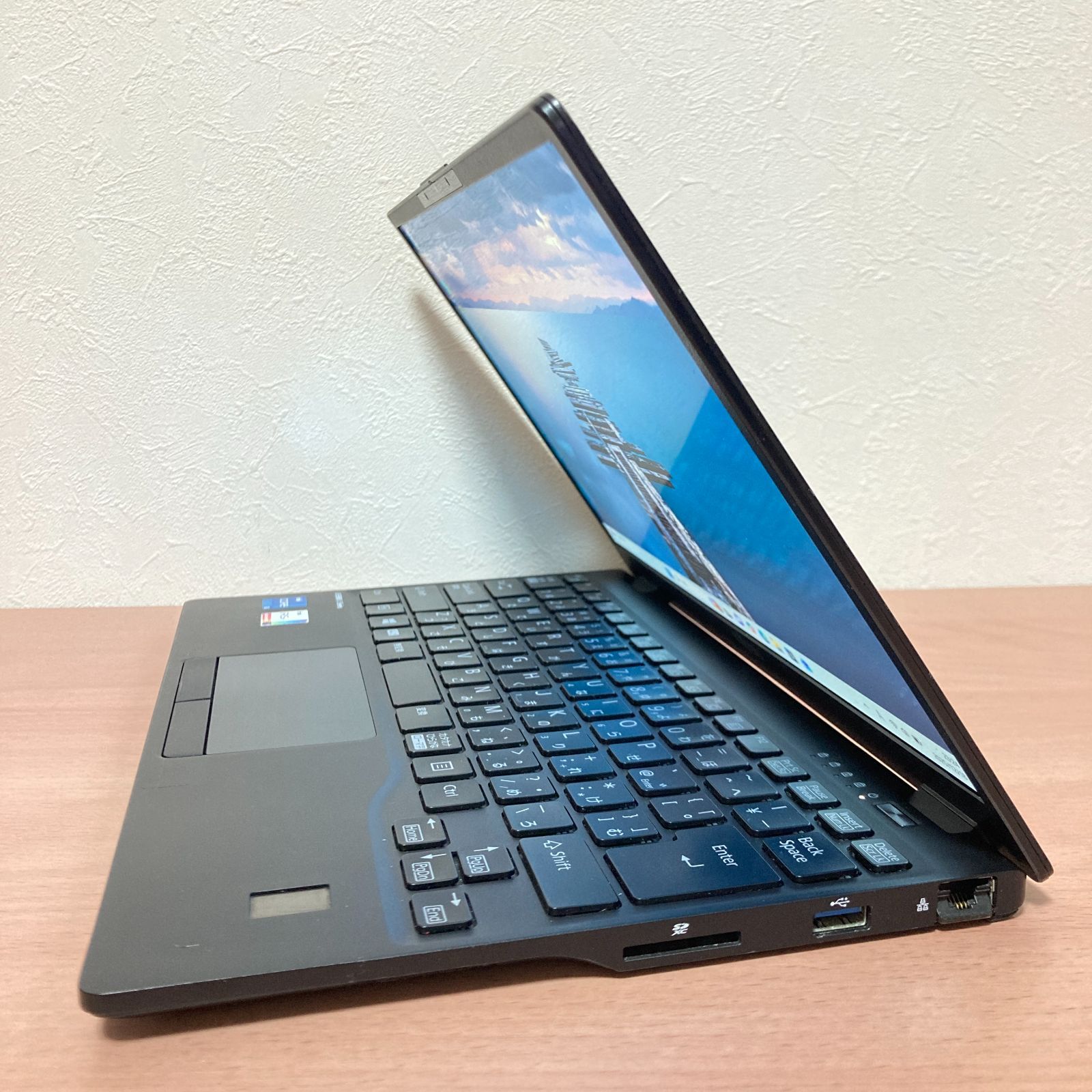 状態良品 2021年 富士通 LIFEBOOK U9311/FX 第11世代 Core i5-1135G7