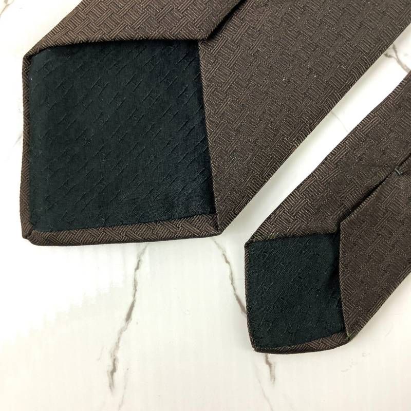 HERMES エルメス ネクタイ ファソネ ワンポイント刺繍 クローバー H柄