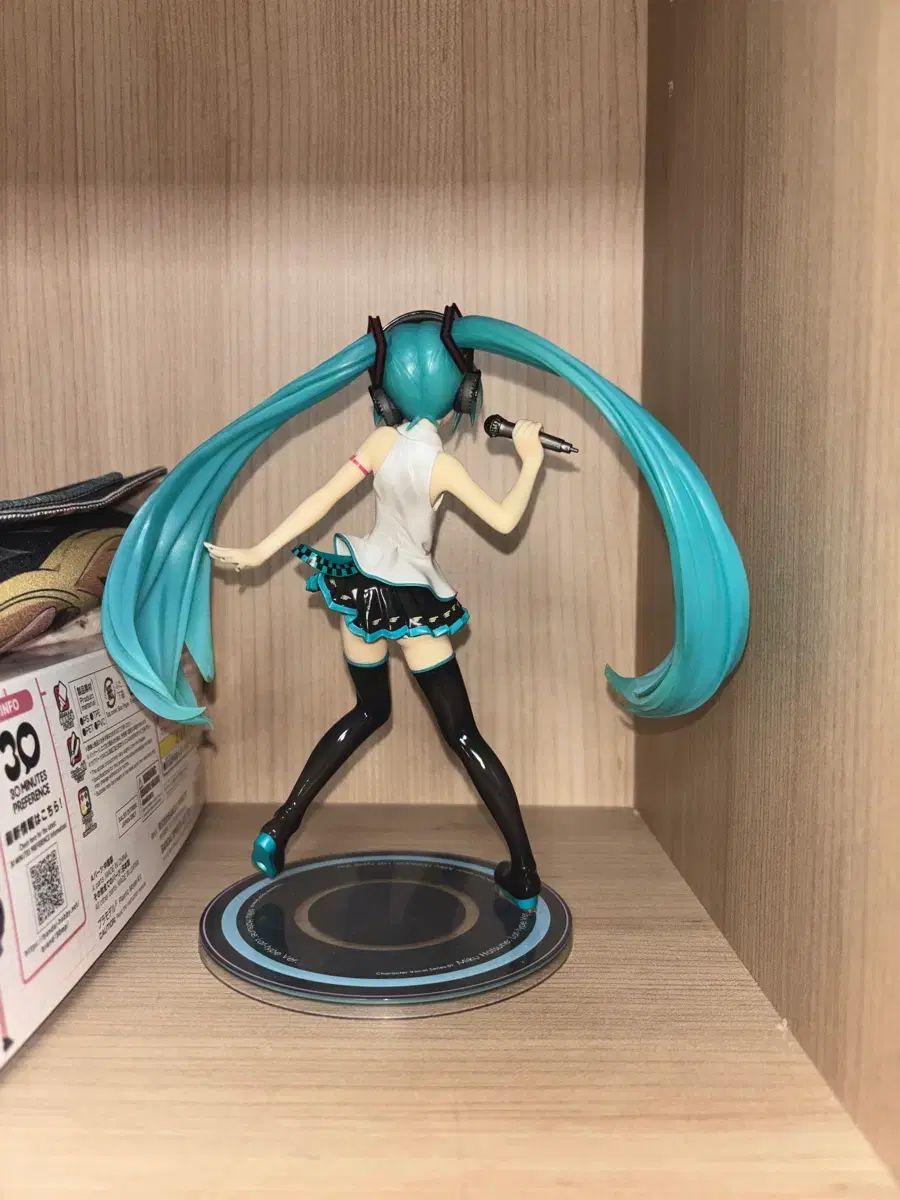 初音ミク ヴィンテージ フィギュア メガネ グッドスマイルカンパニー スケール